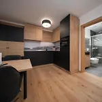 A Casa Tuerkis Ζόλντεν